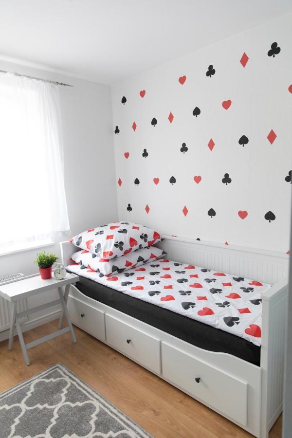 Apartament Biały Królik Ustrzyki Dolne Bagian luar foto